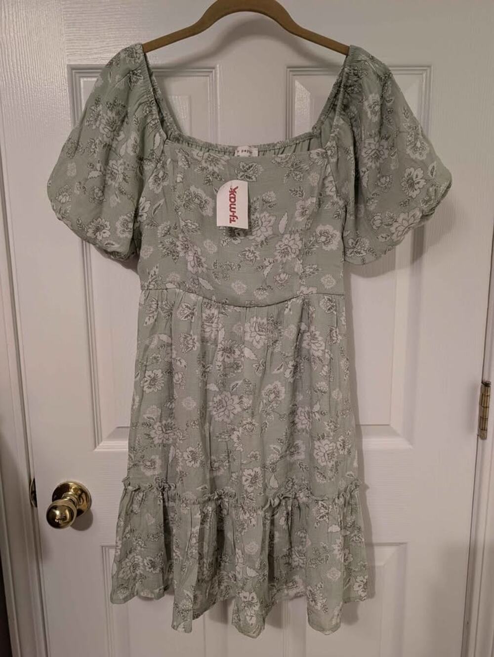 NWT Blu Pepper dress size small